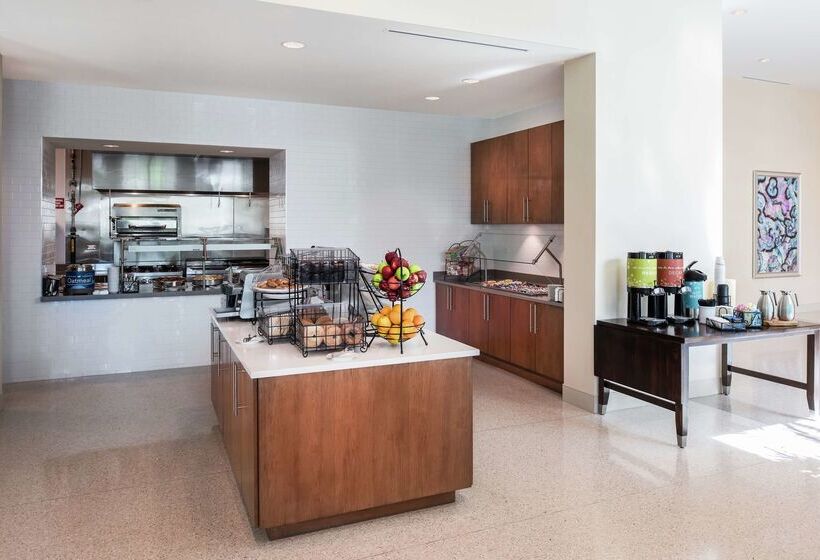 Fotos del hotel Hilton Garden Inn Miami Dolphin Mall:  9