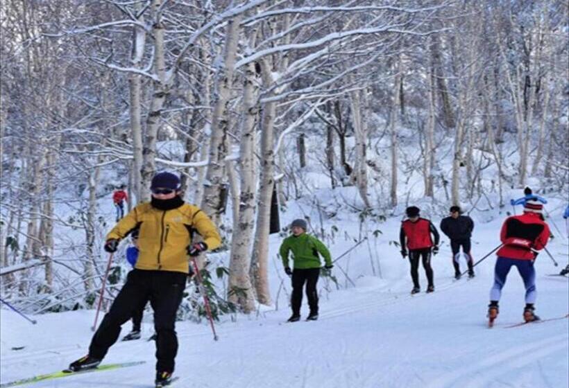 فندق K S House Hokkaido  Asahidake Onsen Hostel