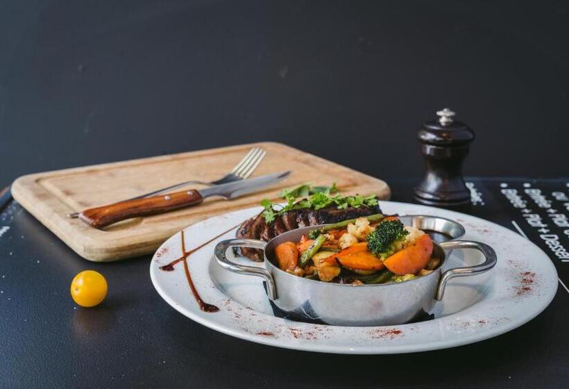 Fotos del hotel Le Petit Cosy Hôtel:  3