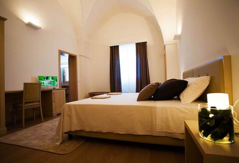 هتل Masseria La Cornula