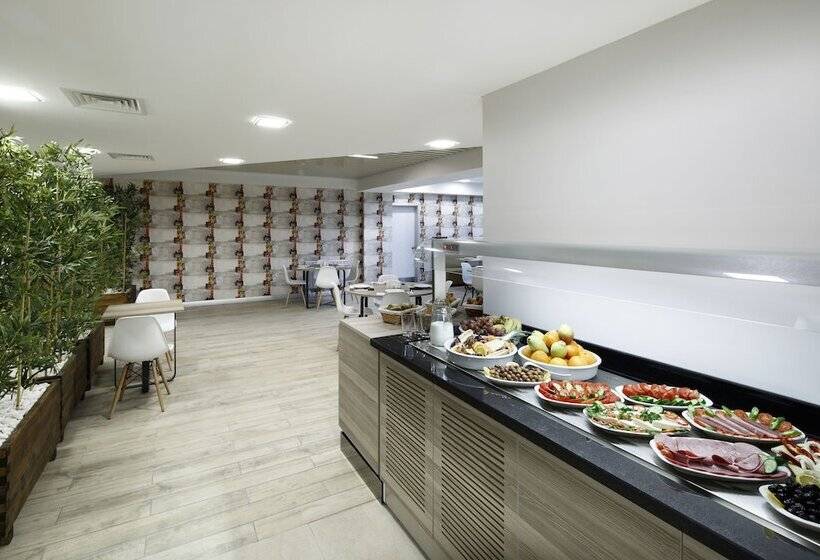 Fotos del hotel Prime Suites:  16