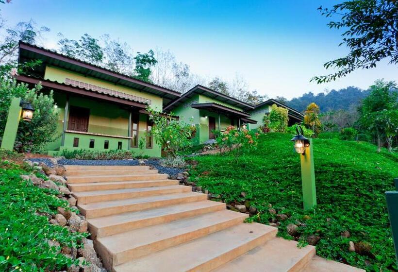 Отель The Mouth Resort Sha Extra Plus