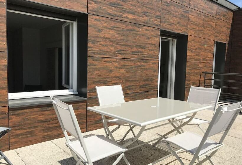 Fotos del hotel The Originals Westlodge Dardilly Lyon Nord:  8