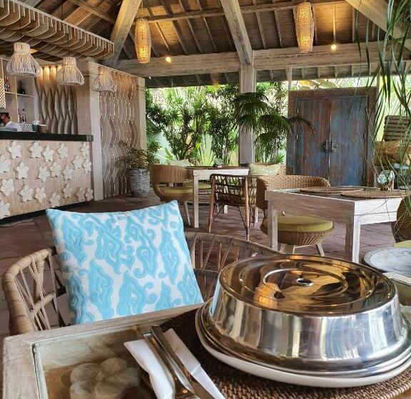 هتل The Royal Purnama   Adults Only