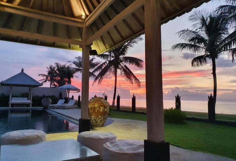 هتل The Royal Purnama   Adults Only