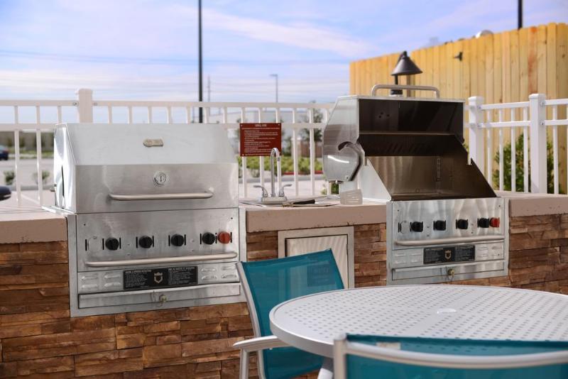 בית מלון כפרי Towneplace Suites By Marriott Houston Galleria Area