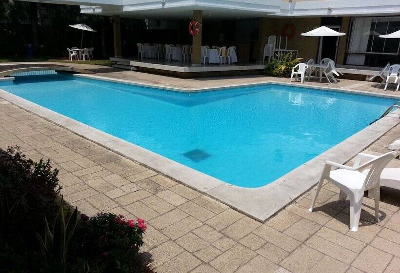 هتل Vallclaire Suites