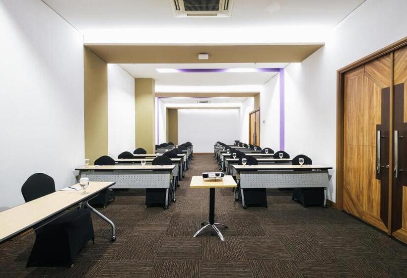 Fotos del hotel Fox Lite Hotel Metro Indah Bandung:  21