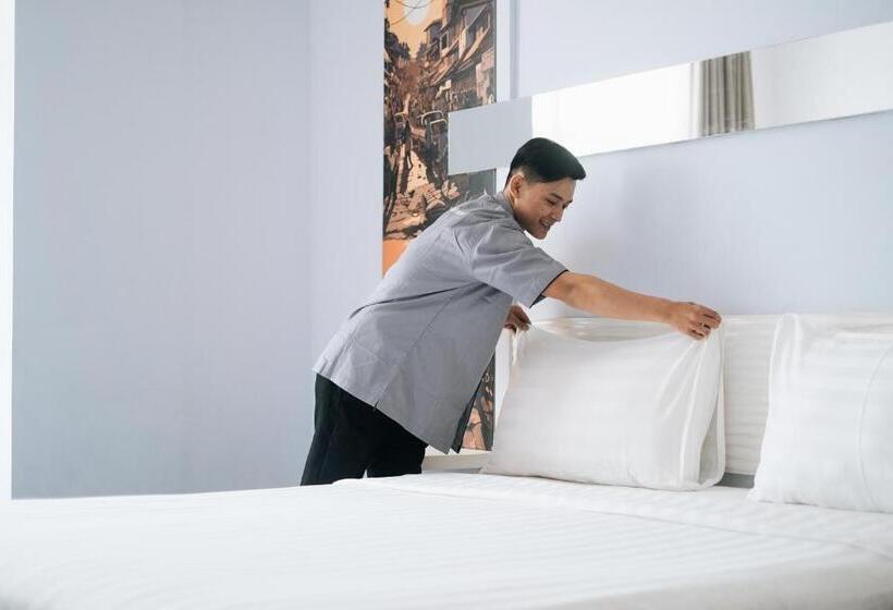 Fotos del hotel Fox Lite Hotel Metro Indah Bandung:  30