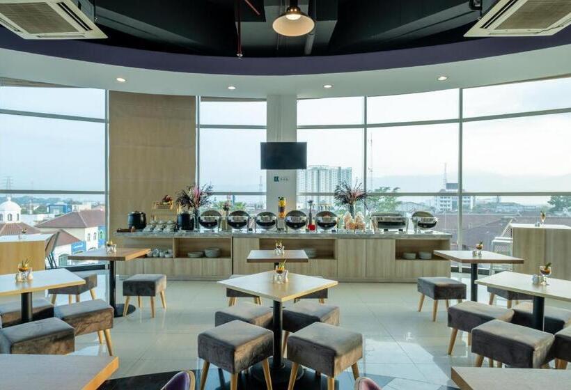 Fotos del hotel Fox Lite Hotel Metro Indah Bandung:  33