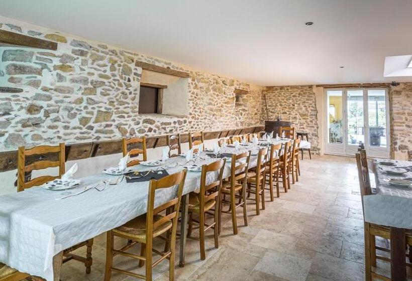 بنسيون La Ferme Des 3 Suissesses