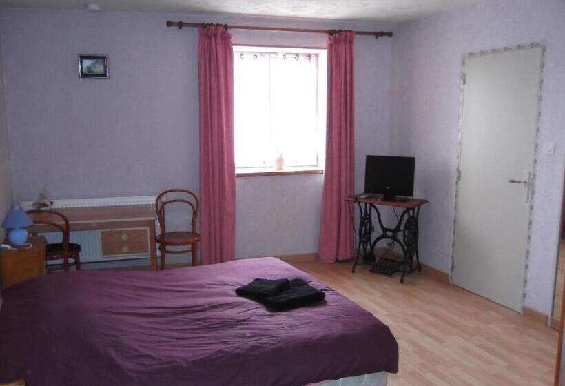 بنسيون La Ferme Des 3 Suissesses