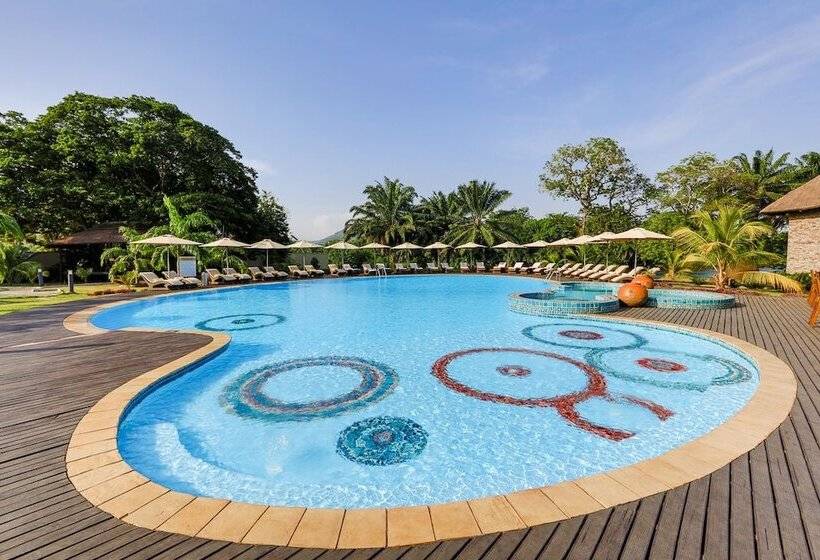 The Royal Senchi Hotel And Resort