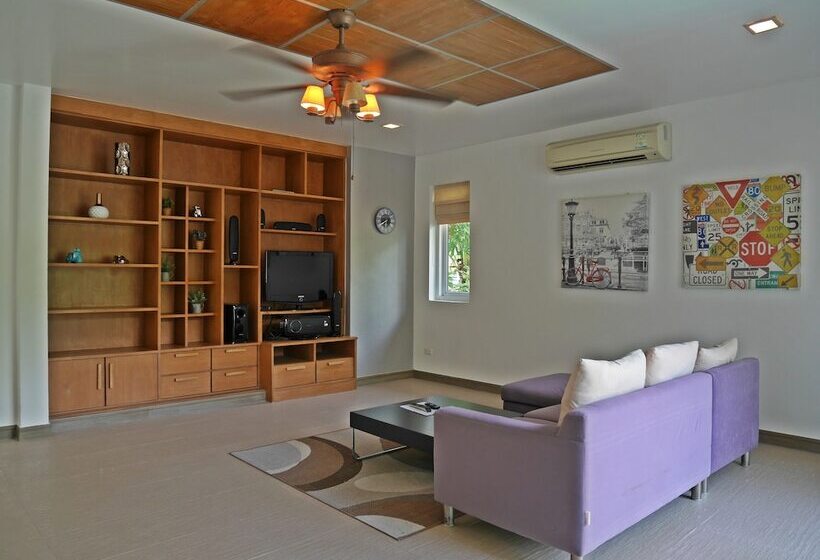 Suriya Som Villa