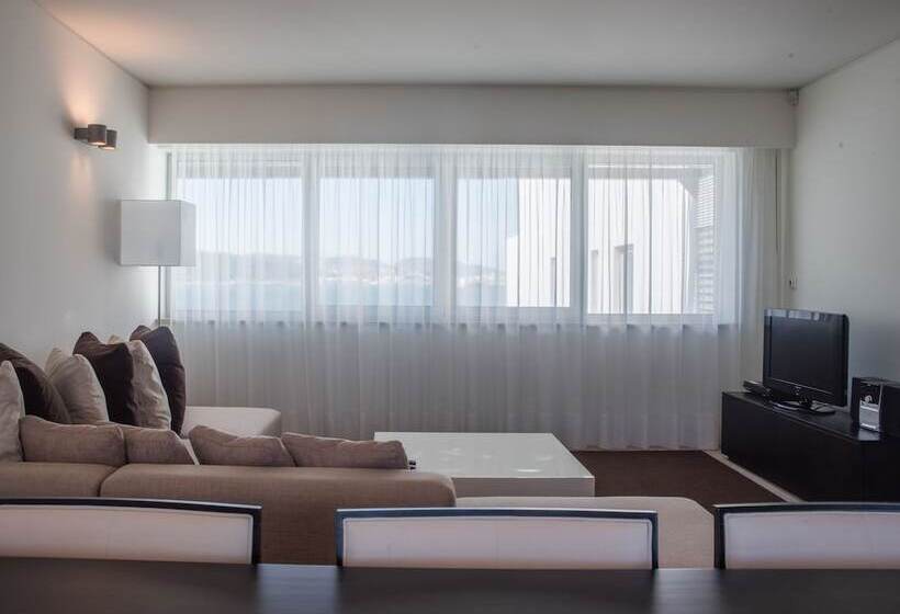 Troia Residence by The Editory  Apartamentos Marina