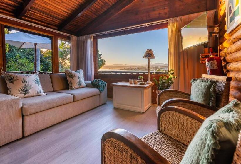 Under Milkwood Resort