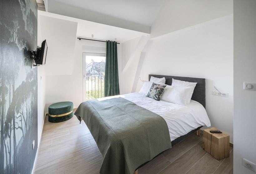 تختخواب و صبحانه Il Nido