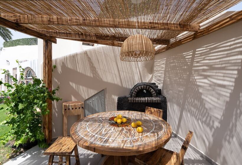 هتل Occhio Villas Santorini