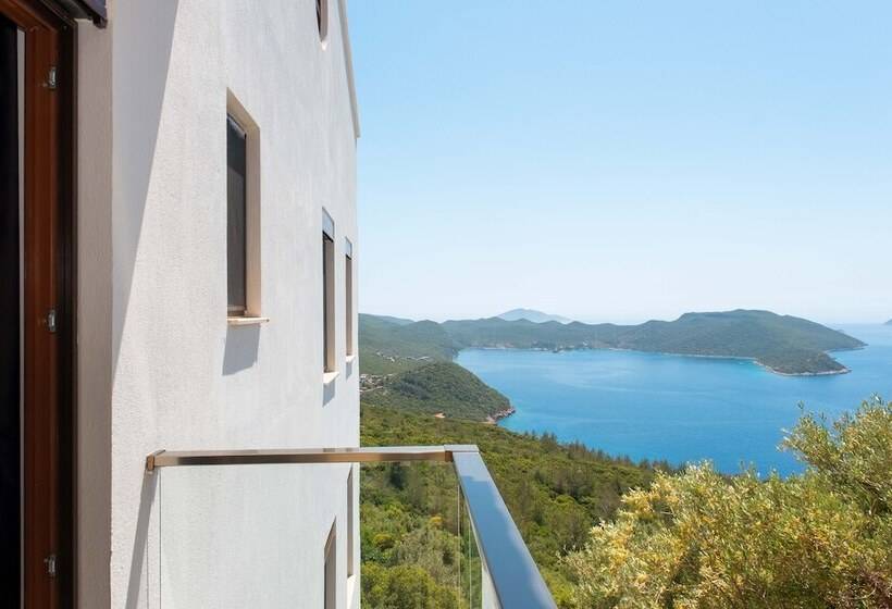 هتل Golden Rose Suit Pension