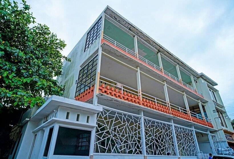 فندق Oyo 90979 Ryfana Residence Syariah