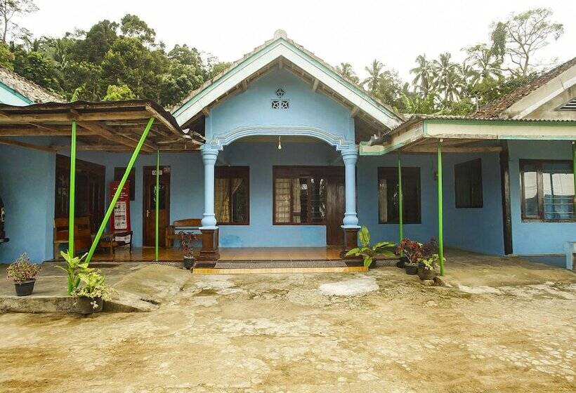 בית מלון כפרי Oyo Homes 91089 Desa Wisata Air Terjun Way Kalam Syariah