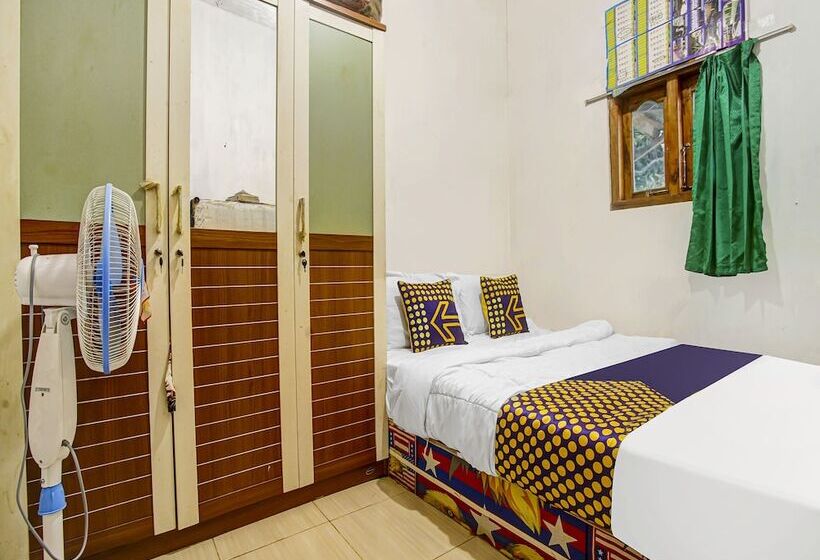 בית מלון כפרי Oyo Homes 91089 Desa Wisata Air Terjun Way Kalam Syariah