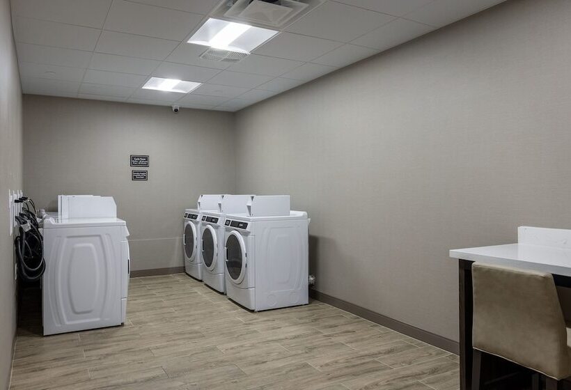 هتل Residence Inn By Marriott Denver Aurora