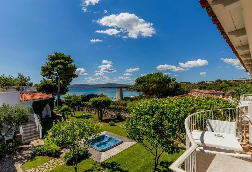 هتل The Pelican Beach Resort & Spa  Adults Only