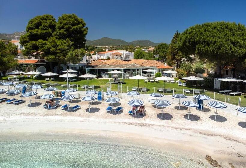 هتل The Pelican Beach Resort & Spa  Adults Only