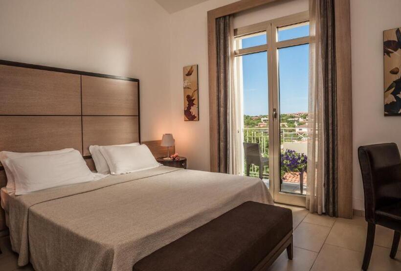 هتل The Pelican Beach Resort & Spa  Adults Only