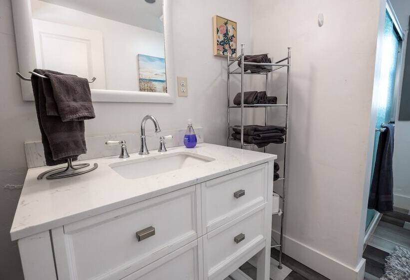 بنسيون The Nest Apt A