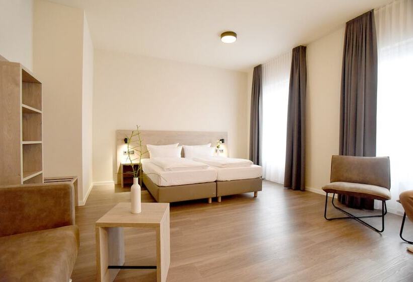 Dimas Hotel Ettenheim Rust