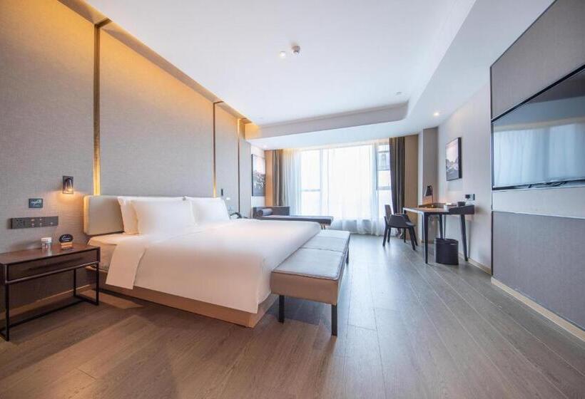 Atour Hotel Dongguan Fenggang