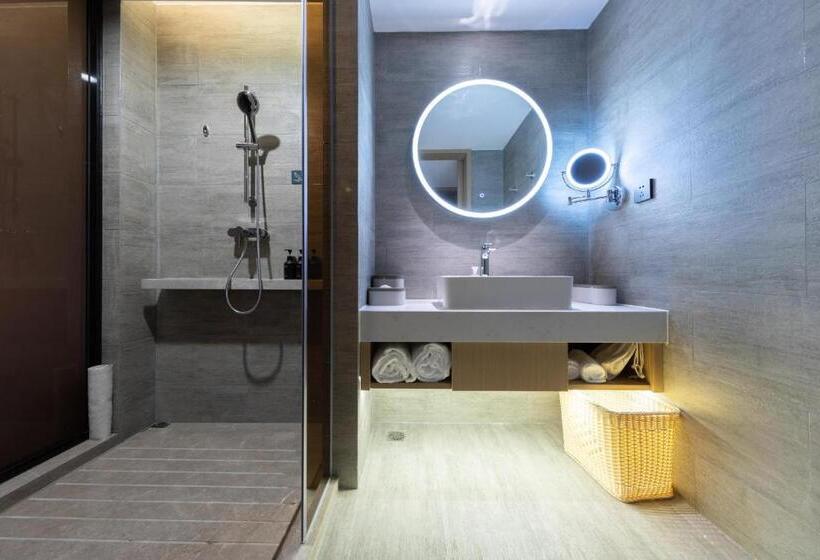 Atour Hotel Dongguan Fenggang