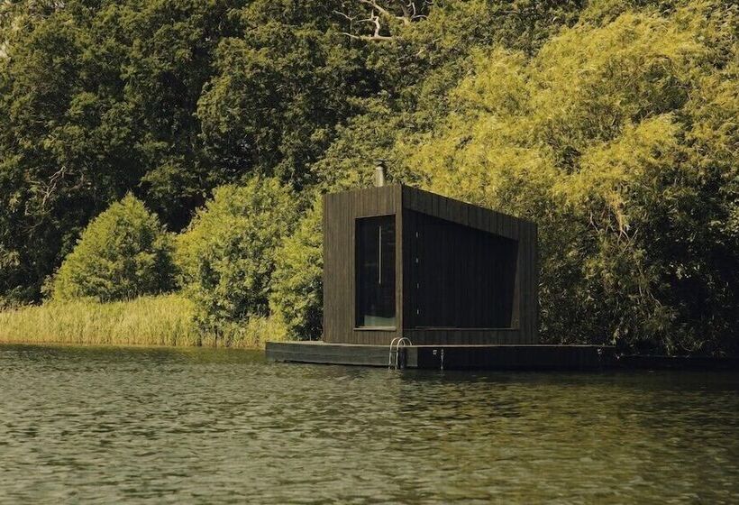 هتل Fritton Lake   The Clubhouse