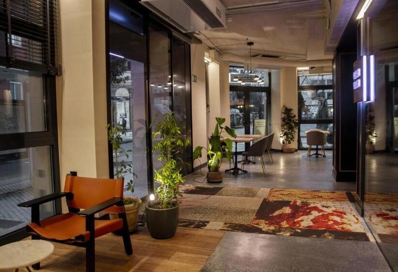 هتل Letoh Letoh San Sebastián