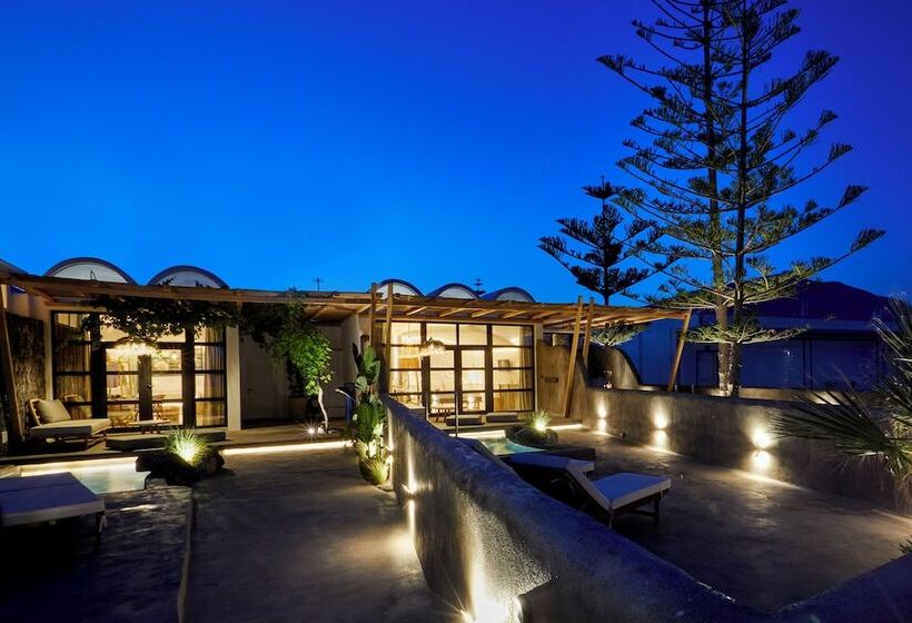 בית מלון כפרי Oscar Beachfront Suites   Adults Only