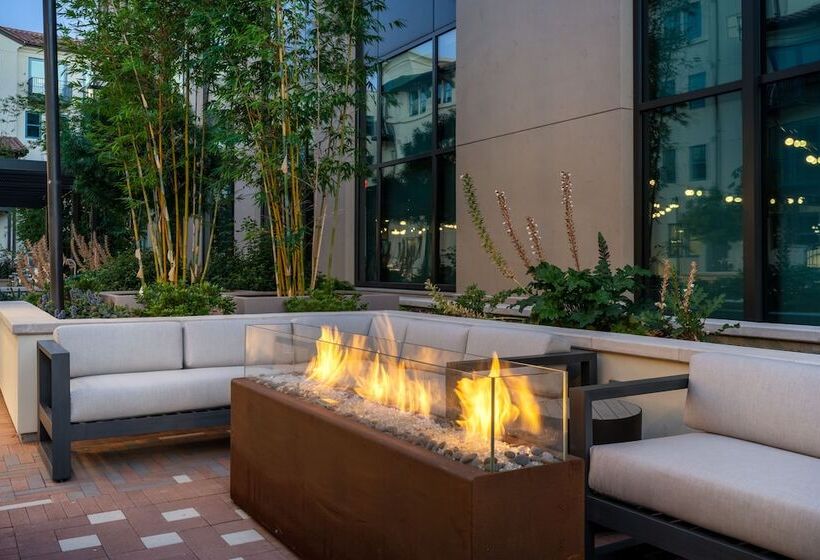 Locale Menlo Park