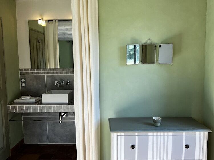 פנסיון Sagnac 595