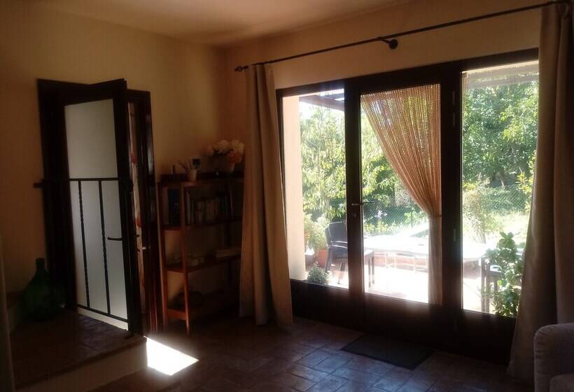 اقامتگاه Stunning 1 Bed House In Castel Cellesi, Italy