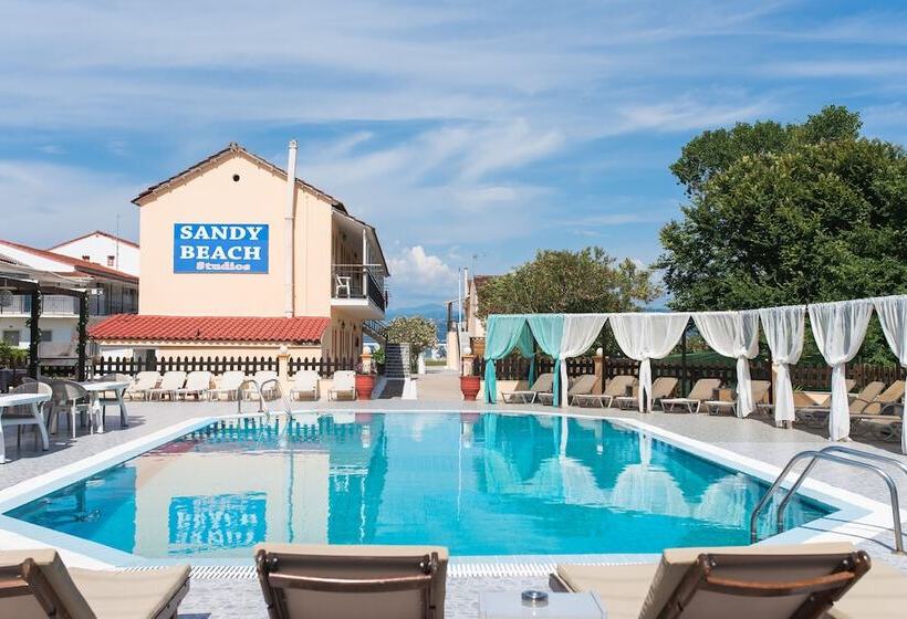 Sandy Beach Annexe