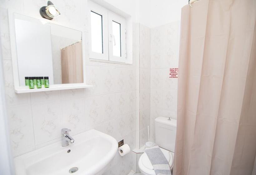 Sandy Beach Annexe