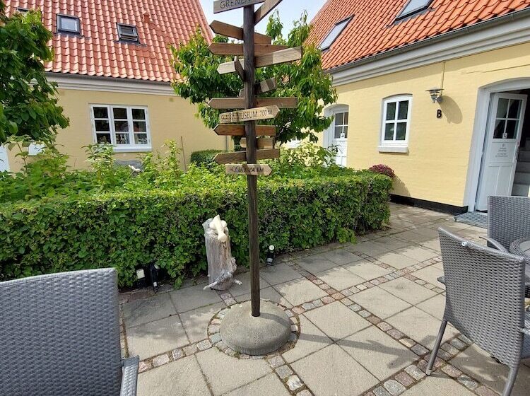 تختخواب و صبحانه Toftegården Guesthouse   Rooms