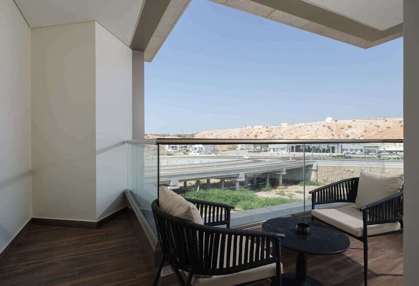 호텔 Doubletree By Hilton Muscat Qurum