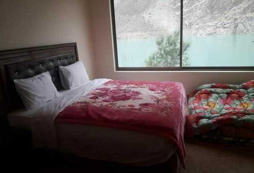 هتل Eden Lake View