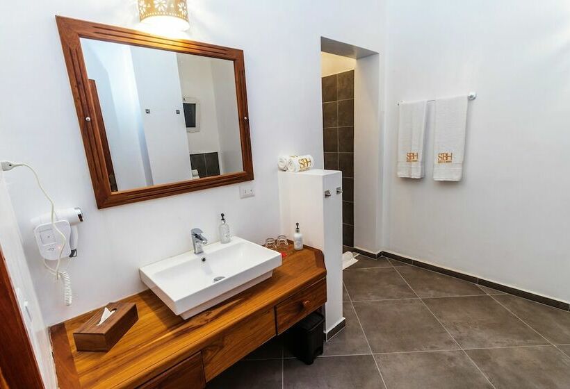 هتل Sbh Kilindini Resort