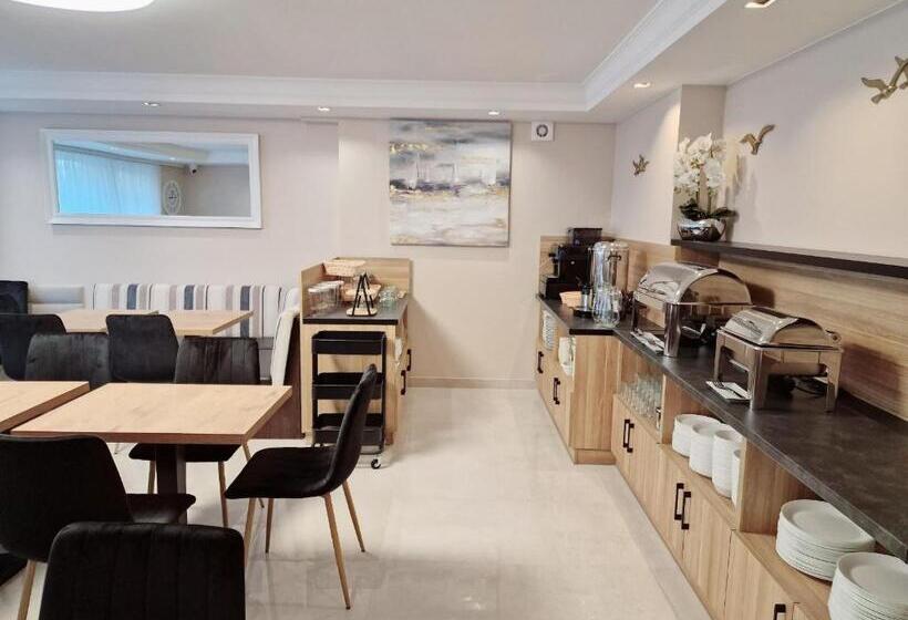 هتل Villa Cristal