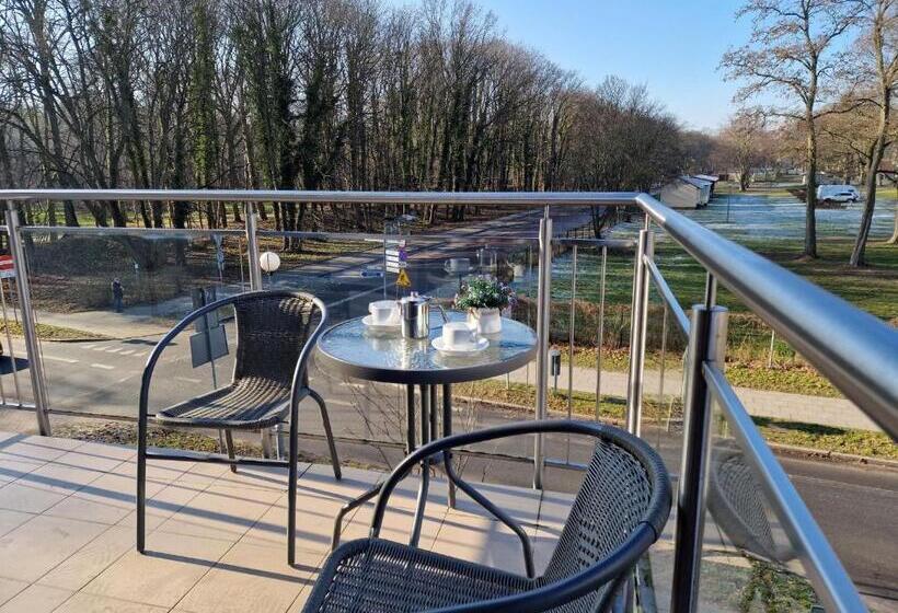 هتل Villa Cristal