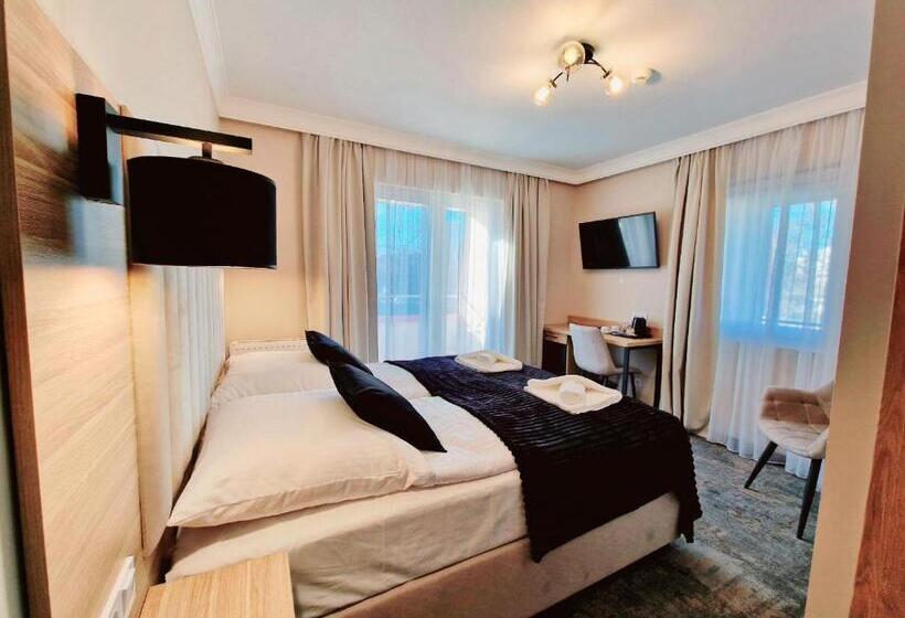 هتل Villa Cristal