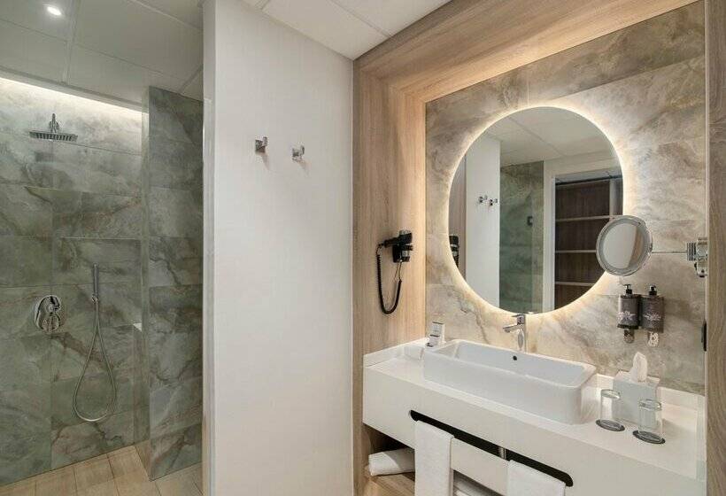 Serenade All Suites - Adults Only Resort